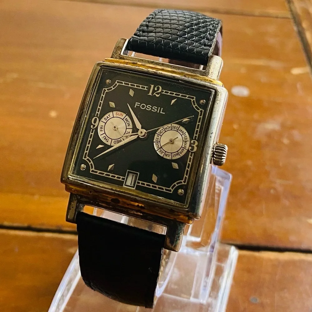 1995 FOSSIL CHRONOGRAPH TG-4015 (001433)